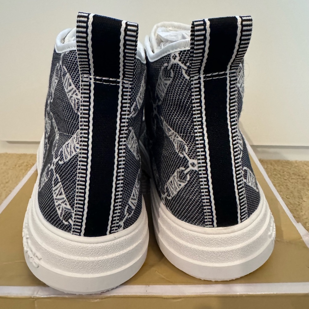 NEW Michael Kors Evy Empire Logo Jacquard High-Top Sneaker Blck/Optic White Sz 8 - Picture 11 of 13